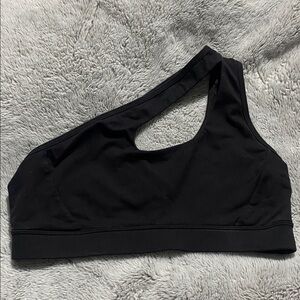 Black One-Shoulder Sports Bra